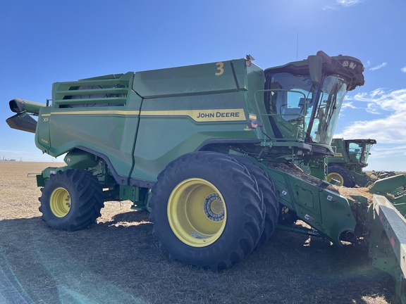 2024 John Deere X9 1000 Combine