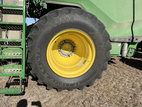 2024 John Deere X9 1000 Combine