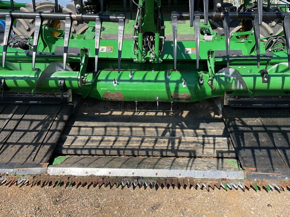 2023 John Deere HD50F Header Combine