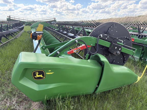 2024 John Deere RD45F Header Combine