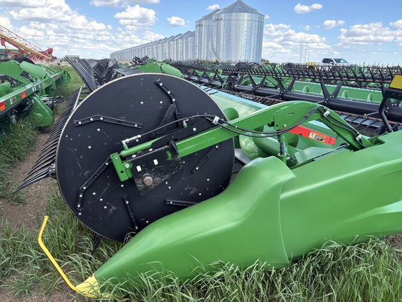 2024 John Deere RD45F Header Combine