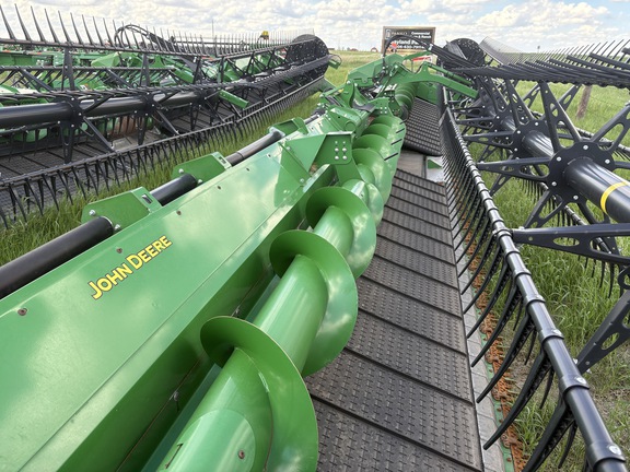2023 John Deere HD45F Header Combine