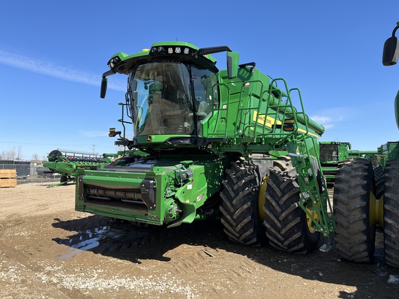 2024 John Deere X9 1000 Combine