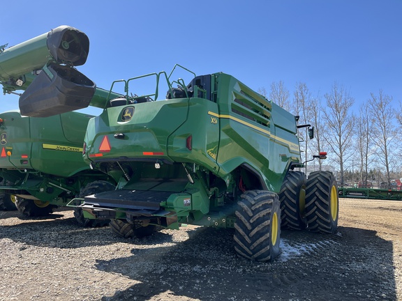 2024 John Deere X9 1000 Combine
