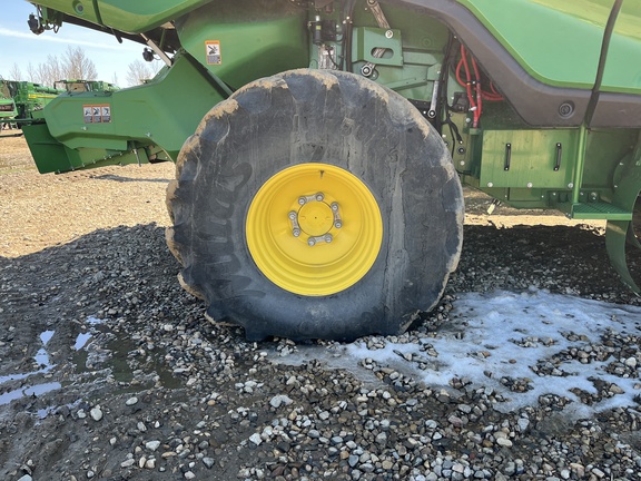 2024 John Deere X9 1000 Combine