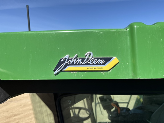 2024 John Deere X9 1000 Combine