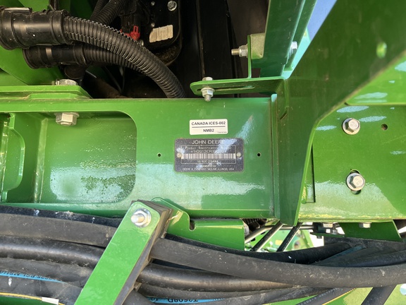 2024 John Deere X9 1000 Combine