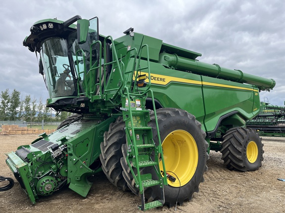 2024 John Deere X9 1000 Combine