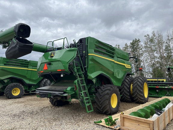 2024 John Deere X9 1000 Combine