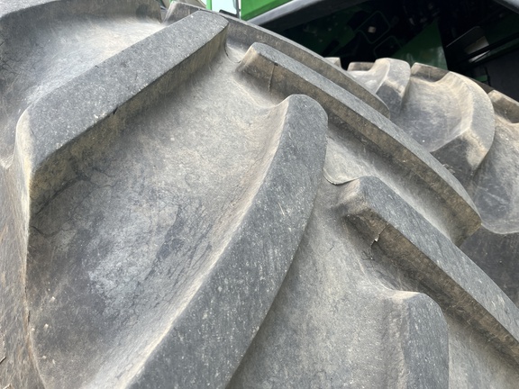 2024 John Deere X9 1000 Combine