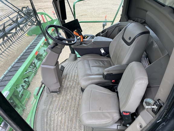 2024 John Deere X9 1000 Combine