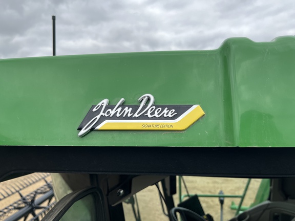 2024 John Deere X9 1000 Combine