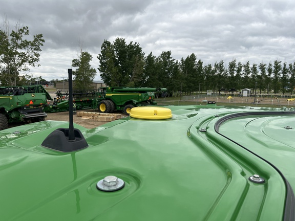 2024 John Deere X9 1000 Combine
