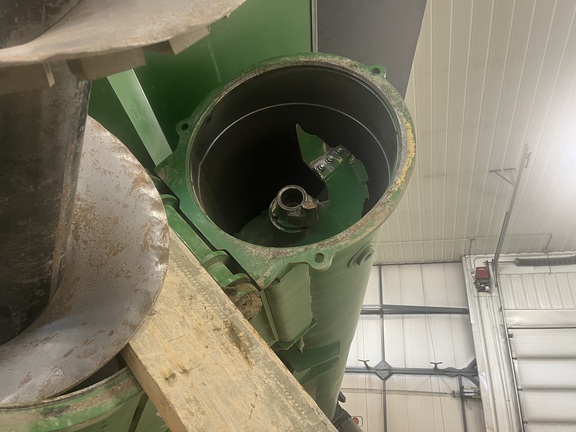 2020 Brent V1300 Grain Cart