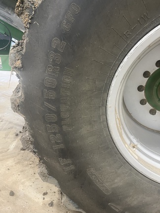 2020 Brent V1300 Grain Cart
