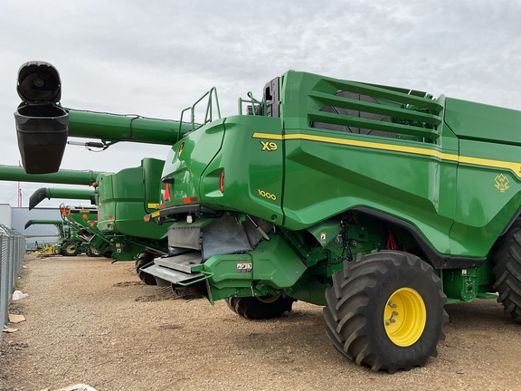 2023 John Deere X9 1000 Combine