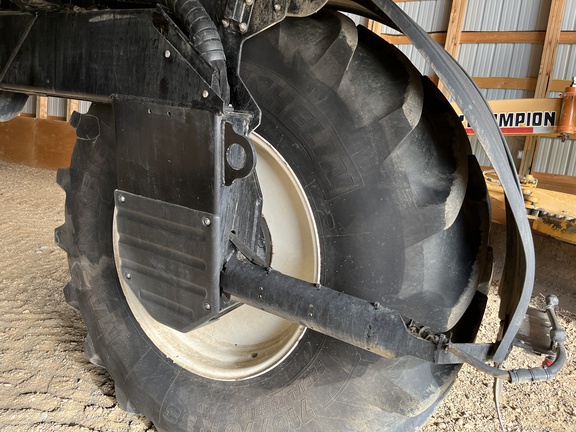 2022 New Holland SP410F GUARDIAN Sprayer/High Clearance