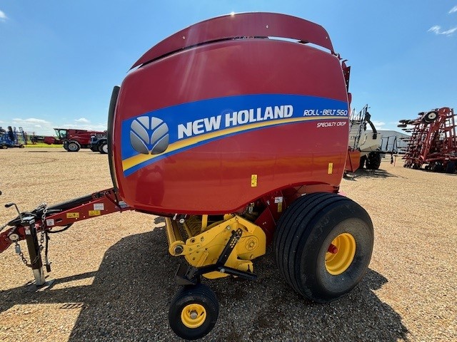 2016 New Holland Roll Belt 560 Baler/Round