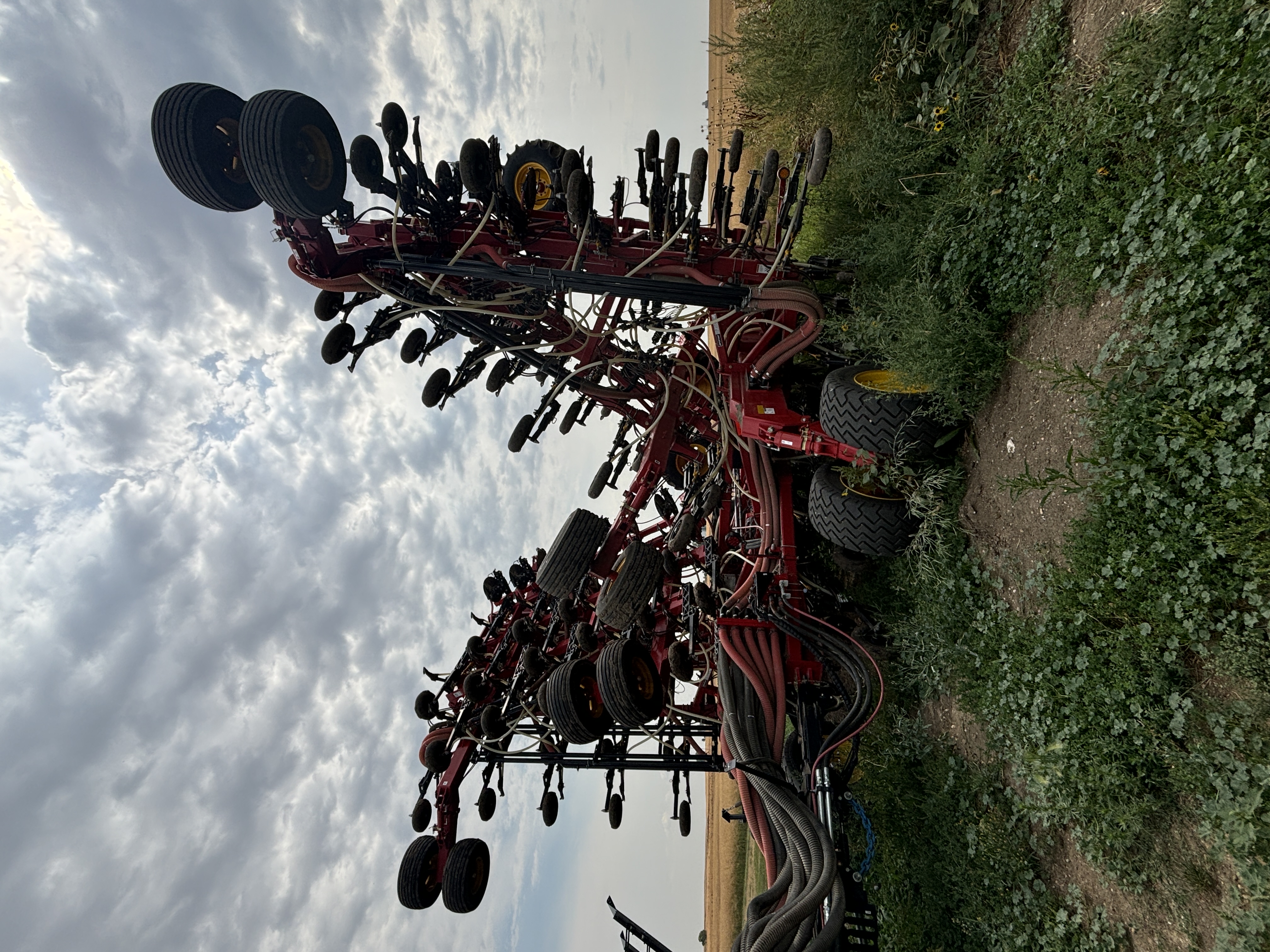 2023 Bourgault 3335-86-12 Air Drill