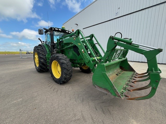 2013 John Deere 6170R Tractor