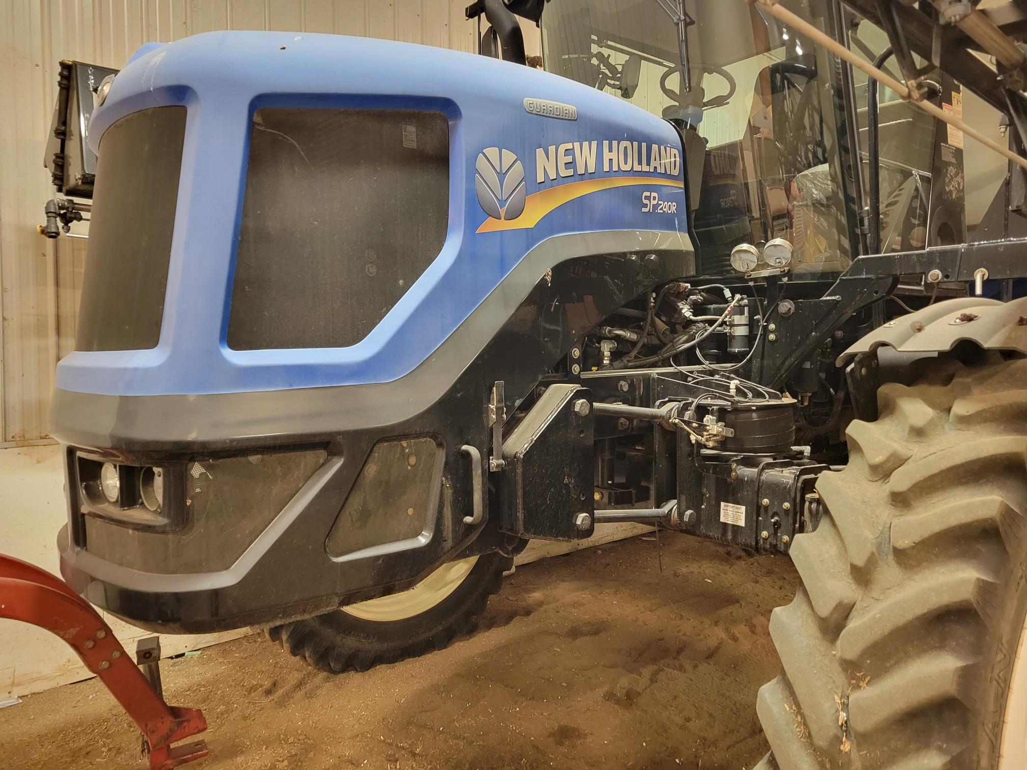 2012 New Holland SP240R Sprayer/High Clearance