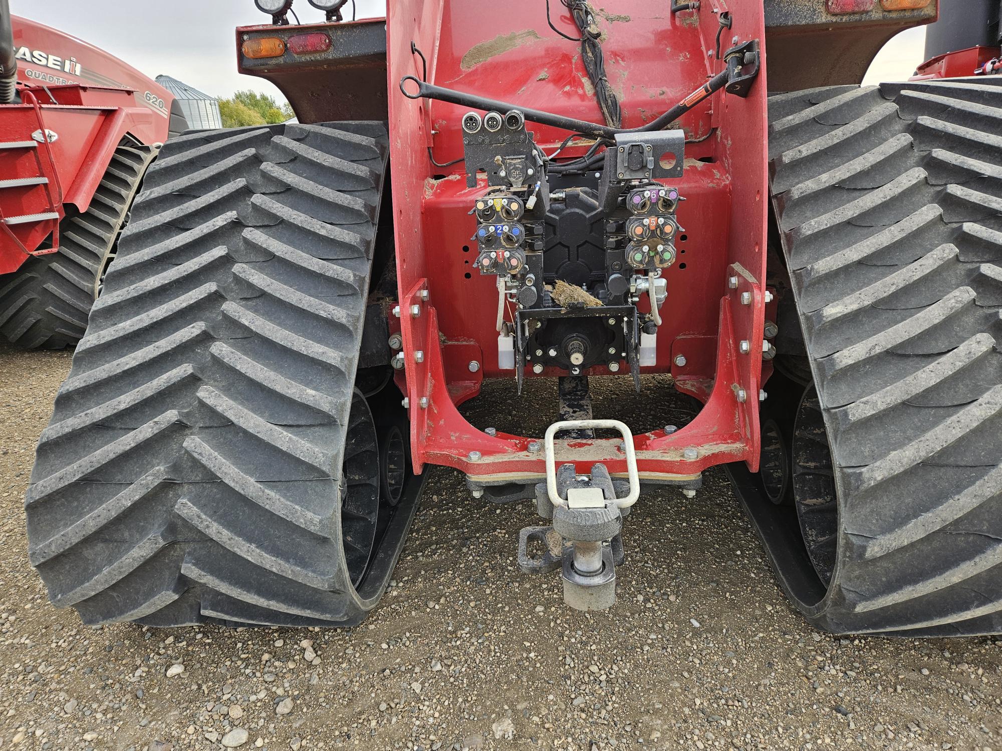 2023 Case IH Steiger 620 Quadtrac Tractor 4WD