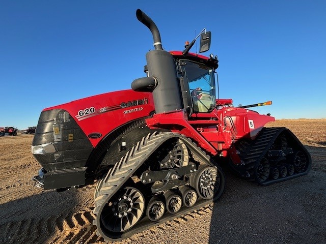 2023 Case IH Steiger 620 Quadtrac Tractor 4WD