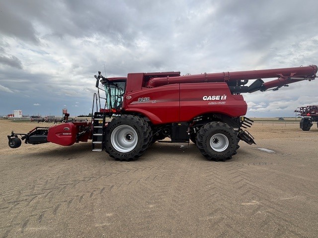 2024 Case IH 8250 Combine