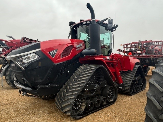 2024 Case IH Steiger 715 AFS Quad Tractor 4WD