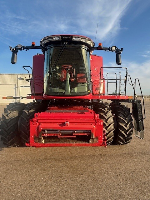 2022 Case IH 8250 Combine