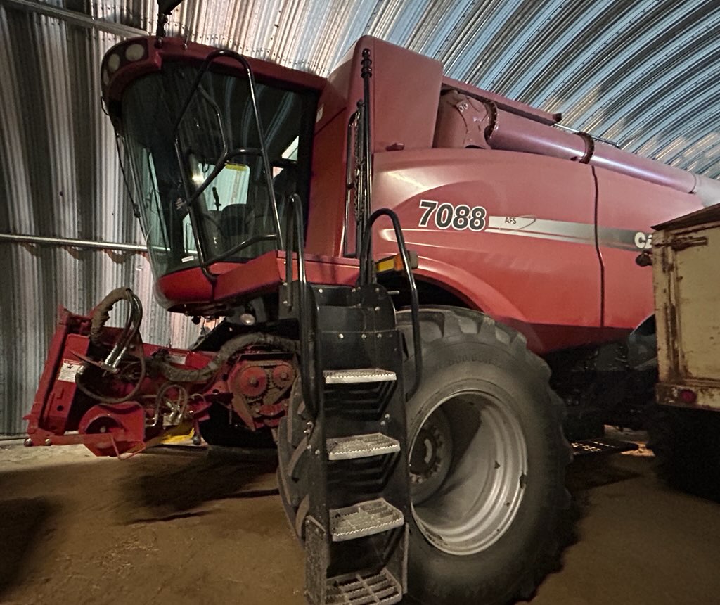 2011 Case IH 7088 Combine