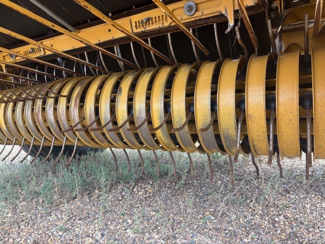 2023 Vermeer 605N-1000 Baler/Round