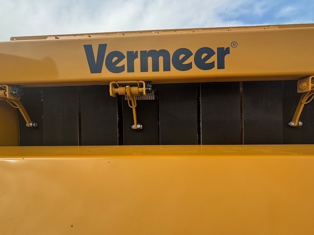2023 Vermeer 605N-1000 Baler/Round