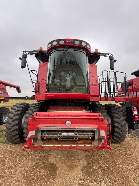 2013 Case IH 8230 Combine