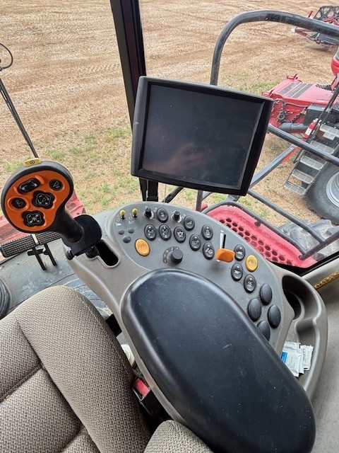 2013 Case IH 8230 Combine
