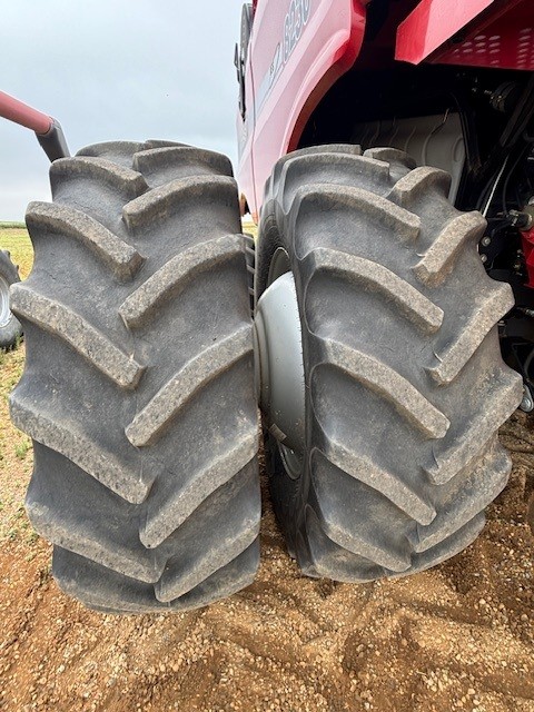 2013 Case IH 8230 Combine