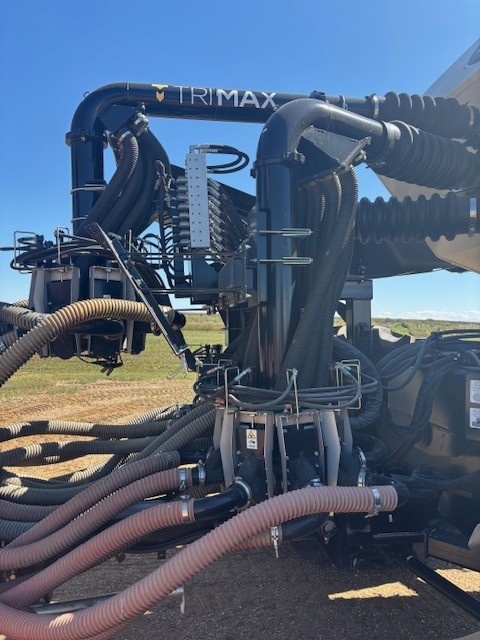 2022 Bourgault 3335-76-12 & 91300 Air Drill