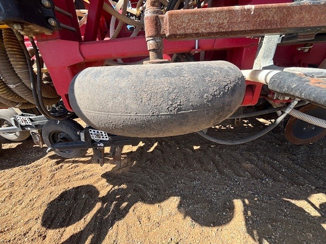 2022 Bourgault 3335-76-12 & 91300 Air Drill