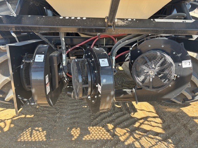 2022 Bourgault 3335-76-12 & 91300 Air Drill