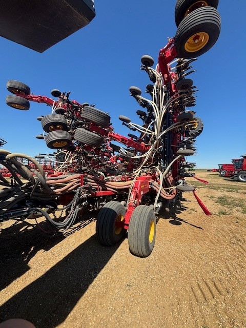2022 Bourgault 3335-76-12 & 91300 Air Drill