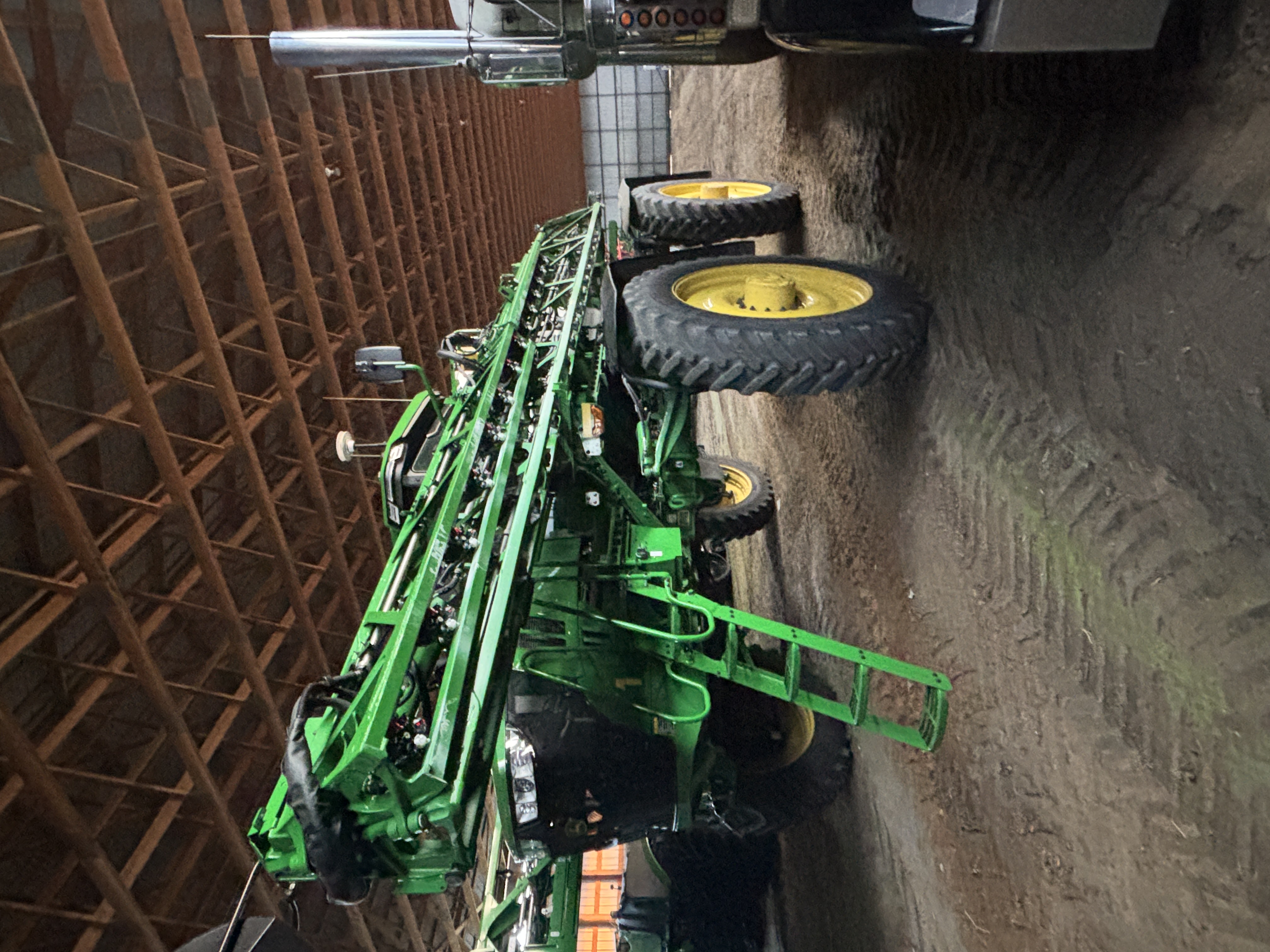 2024 John Deere 616R Sprayer/High Clearance