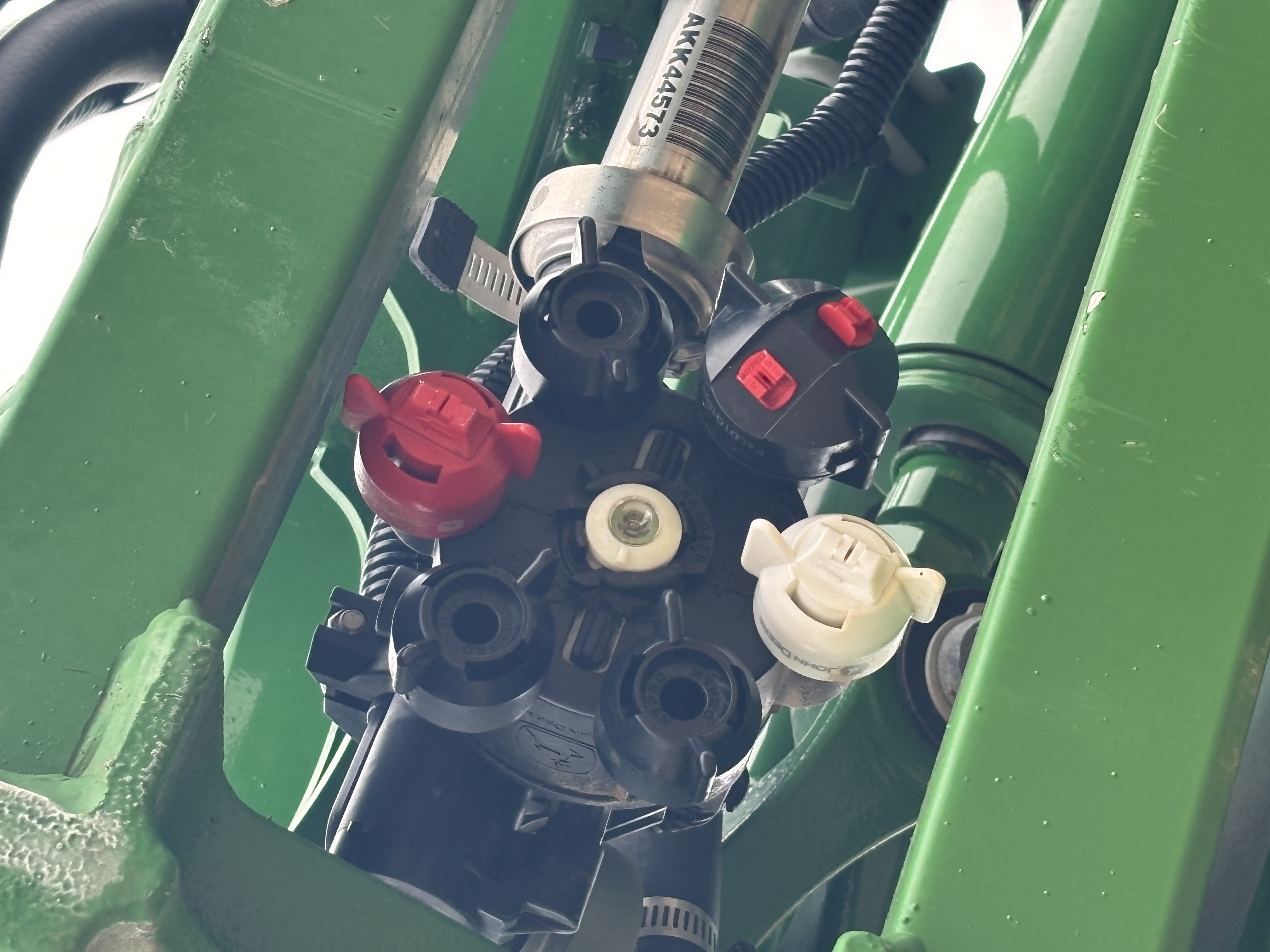 2024 John Deere 616R Sprayer/High Clearance