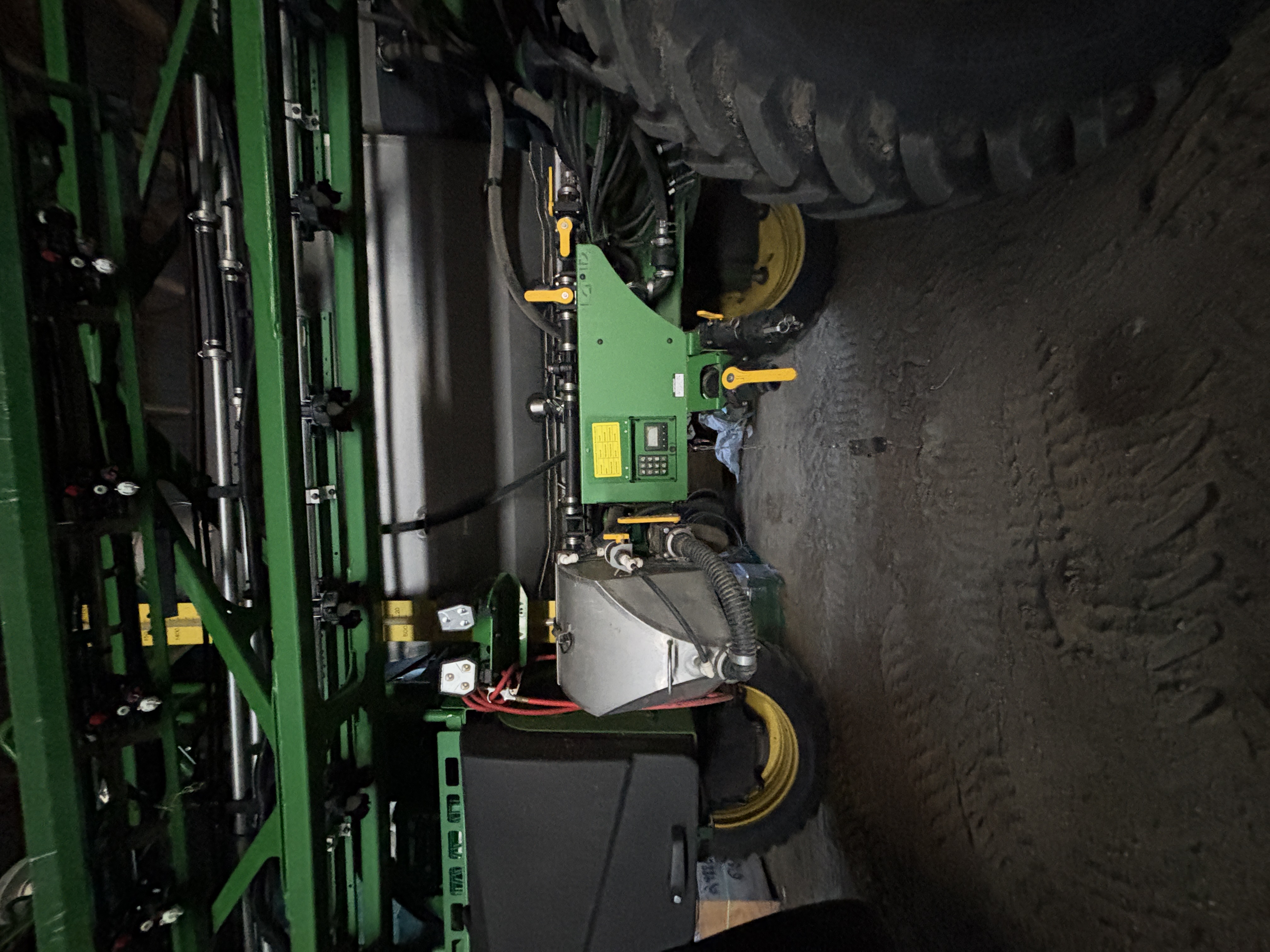 2024 John Deere 616R Sprayer/High Clearance