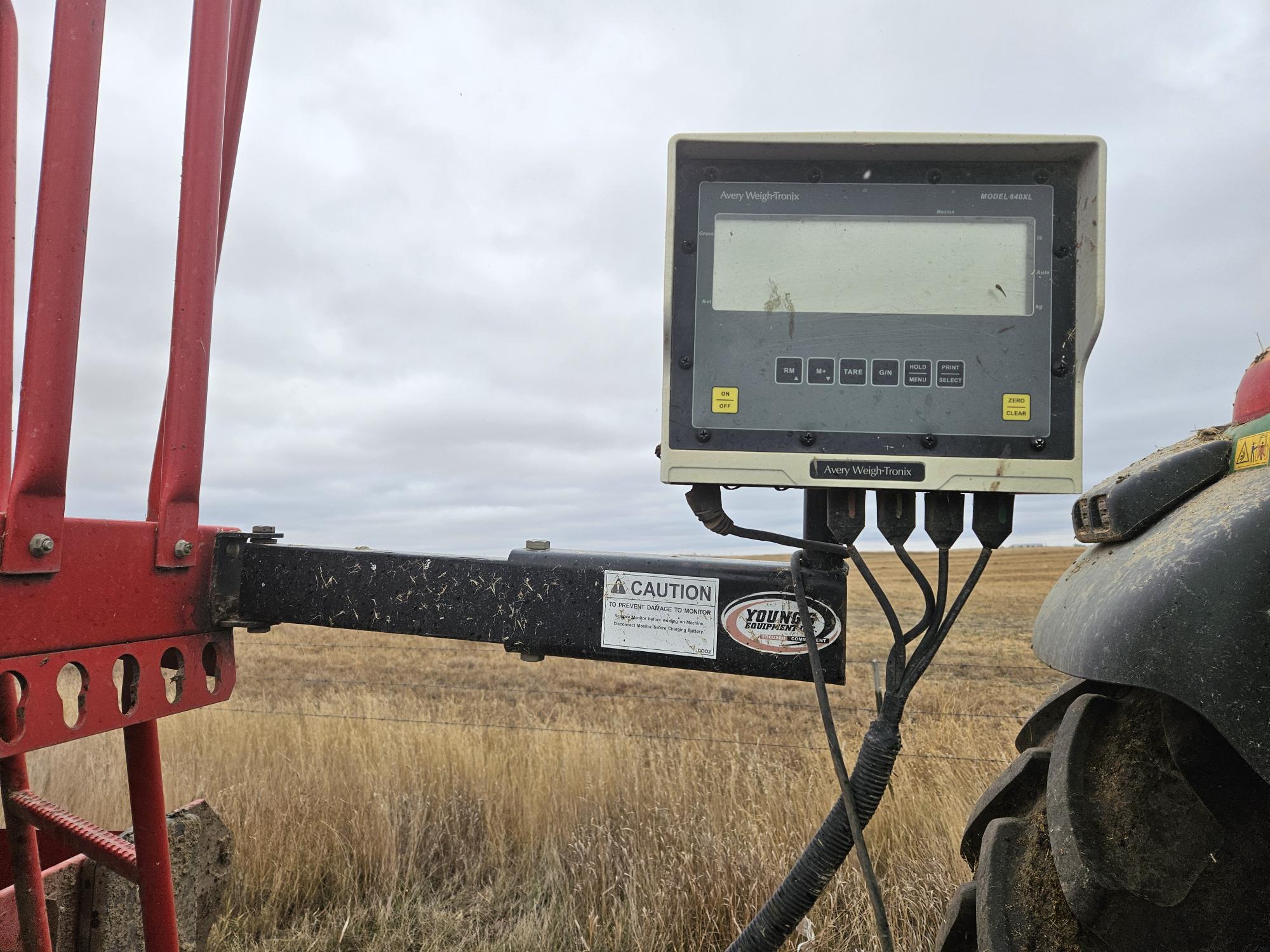 2014 NDE 2656 Vertical Feed Mixer