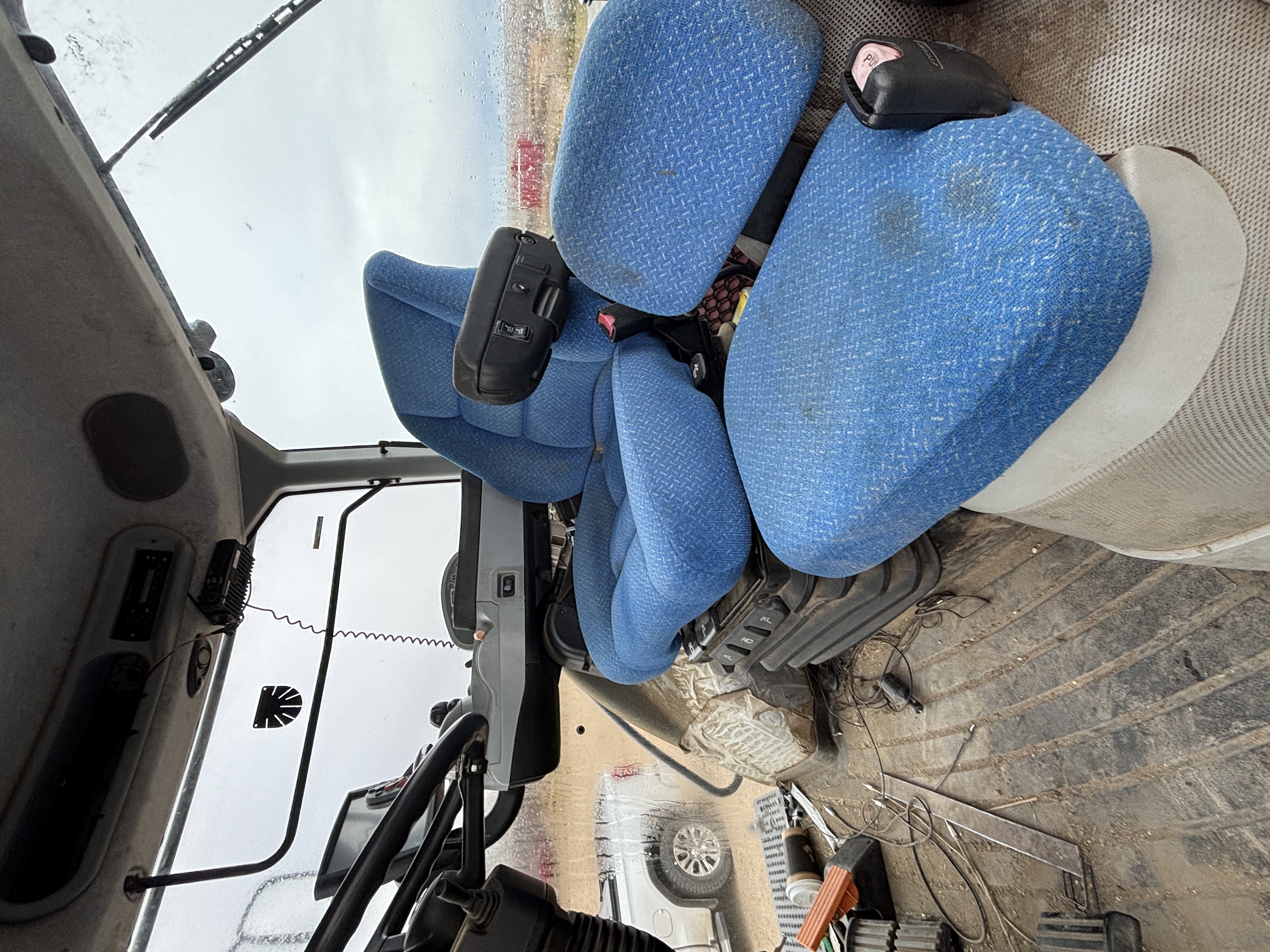 2016 New Holland T8.320 Tractor