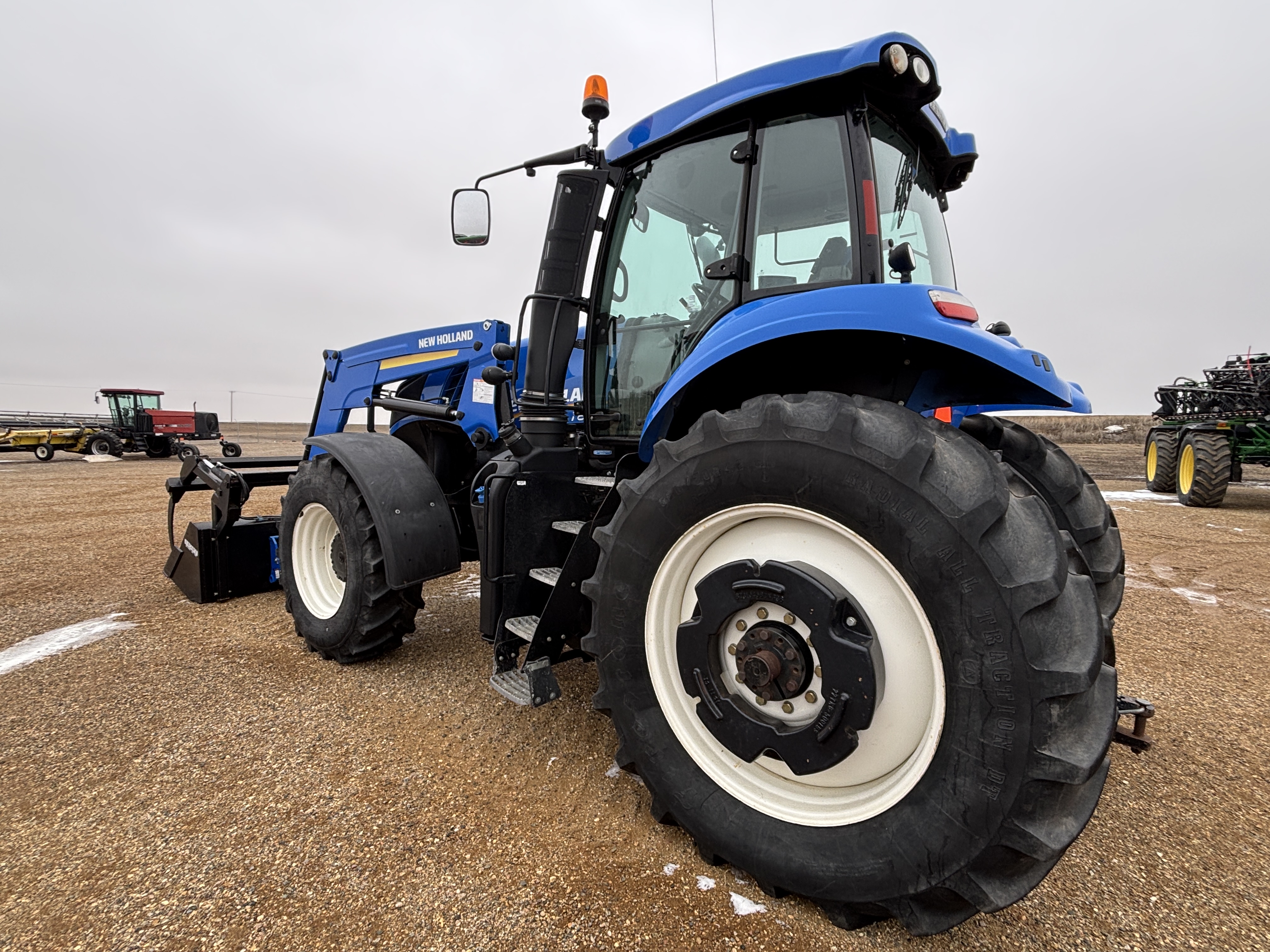 2016 New Holland T8.320 Tractor