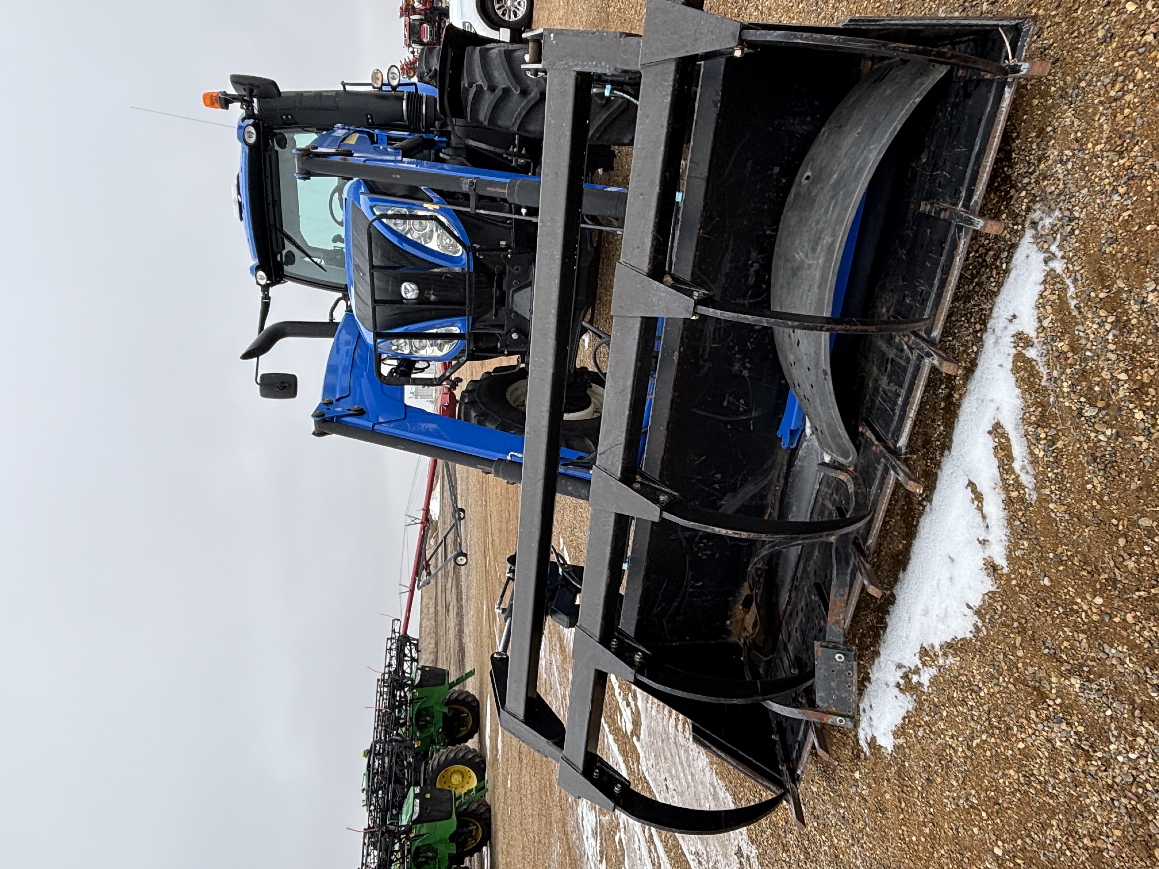 2016 New Holland T8.320 Tractor