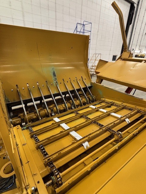 2015 Haybuster 2564 Bale Processor