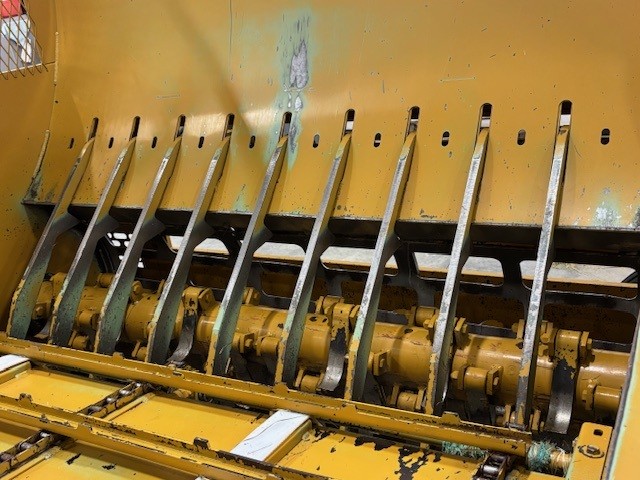 2015 Haybuster 2564 Bale Processor