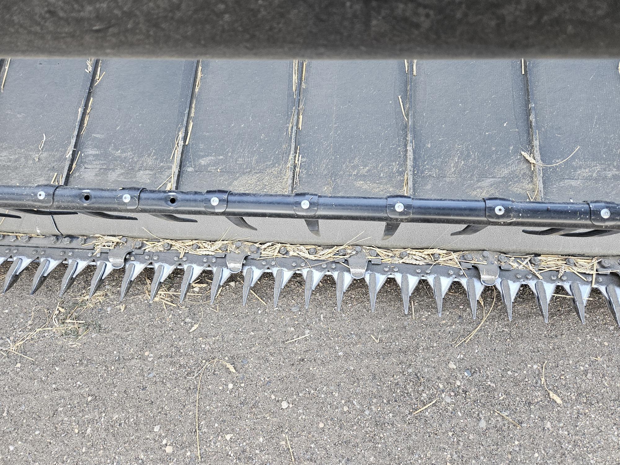 2018 MacDon FD75-40 Header Draper Flex